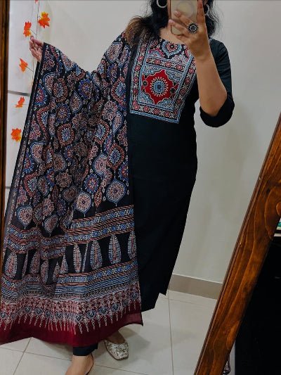 Black Cotton Jaipuri Printed Straight Suit Set - BONYHUBSALWAR KAMEEZ