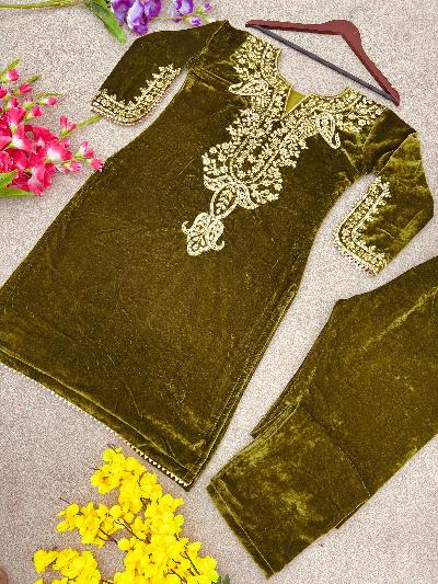 Mehendi Heavy Embroidered Velvet Full Sleeves Kurti Pant Set - BONYHUBSALWAR KAMEEZ