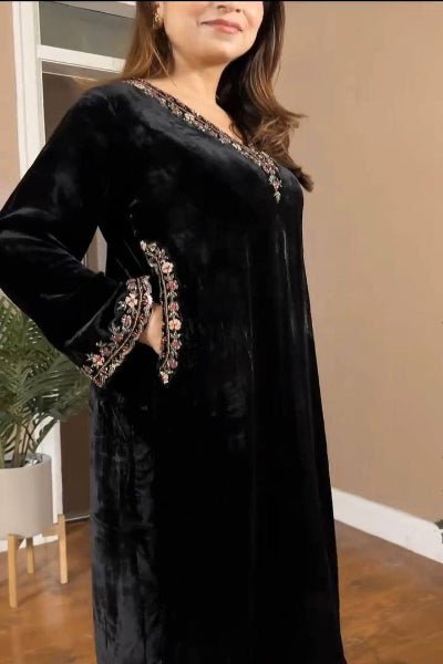 Elite Black Velvet Sequin Detailing Kurti Pant Set Of 2 - BONYHUBSALWAR KAMEEZ