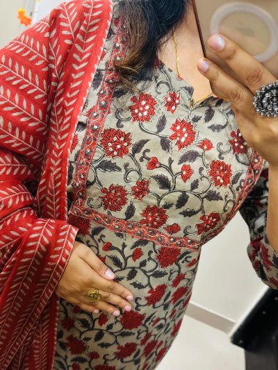 Classic Red Azrak Print Embroidery Cotton Straight Suit Set - BONYHUBSALWAR KAMEEZ