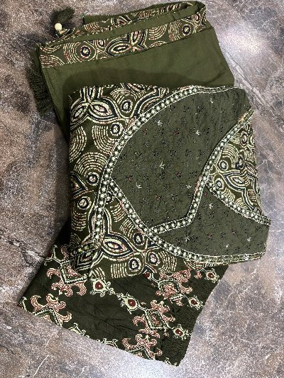 Classic Olive Green katha Embroidery Anarkali Suit Set - BONYHUBSALWAR KAMEEZ