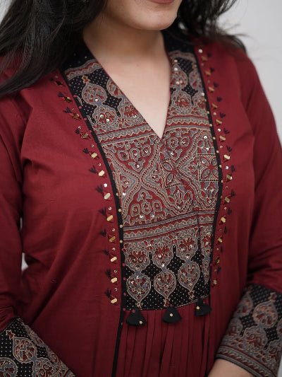 Maroon Elegant Mirror Work Cotton Anarkali Suit - BONYHUBSALWAR KAMEEZ