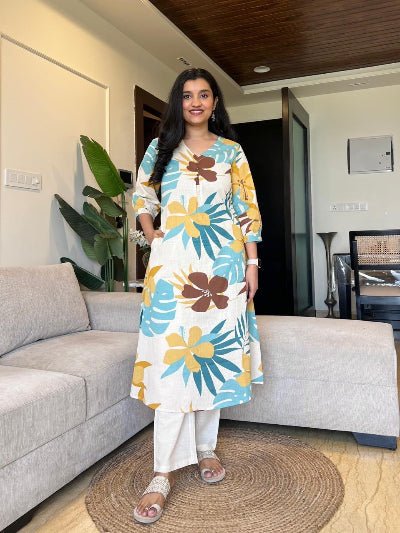 White Tropical Printed Kurti Pant Set Of 2 - BONYHUBSALWAR KAMEEZ