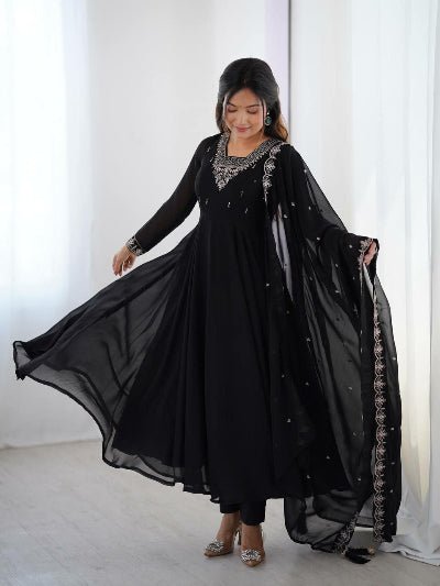 Black Soft Georgette Embroidered Anarkali Suit Set - BONYHUBSALWAR KAMEEZ