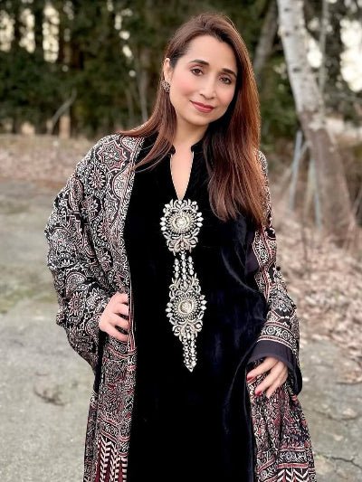 Deep Navy Blue Velvet Straight Suit With Ajrakh Print Dupatta - BONYHUBSALWAR KAMEEZ