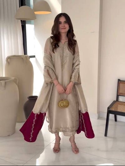 Royal Gold Tissue Silk Embroidery Work Straight Suit - BONYHUBSALWAR KAMEEZ