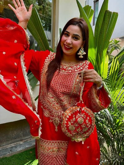 Red Georgette Gold Embroidered Salwar Suit Set - BONYHUBSALWAR KAMEEZ