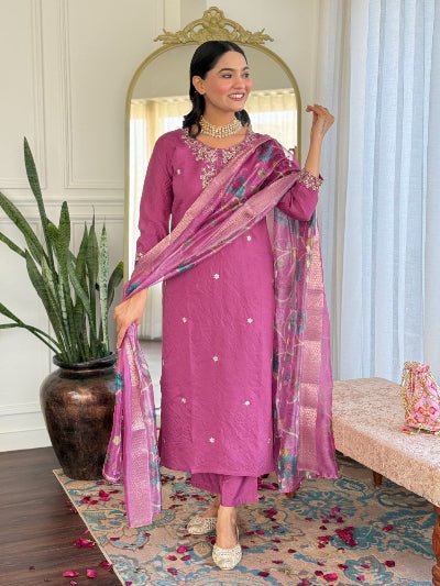 Onion Pink Chanderi Straight Suit With Floral Dupatta - BONYHUBSALWAR KAMEEZ