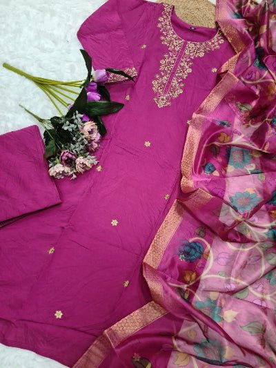 Onion Pink Chanderi Straight Suit With Floral Dupatta - BONYHUBSALWAR KAMEEZ