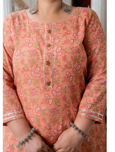 Plus Size Carrot Pink Pure Cotton Straight Kurti - BONYHUBSALWAR KAMEEZ