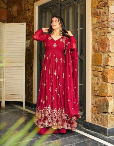 Red Georgette Sequins Embellished Anarkali Suit Set - BONYHUBSALWAR KAMEEZ