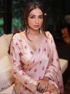 1 Min Baby Pink Floral Satin Silk Readymade Saree With Blouse UK Next Day - BONYHUBSAREE