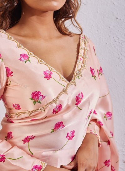 1 Min Baby Pink Floral Satin Silk Readymade Saree With Blouse UK Next Day - BONYHUBSAREE