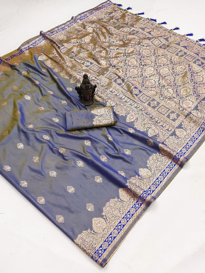 Banarasi silk Indian Wedding Sari with Unstitched Blouse