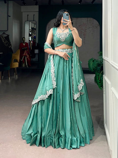 South Indian Half Saree | Green Silk Blouse Green Lehenga White Lace Border