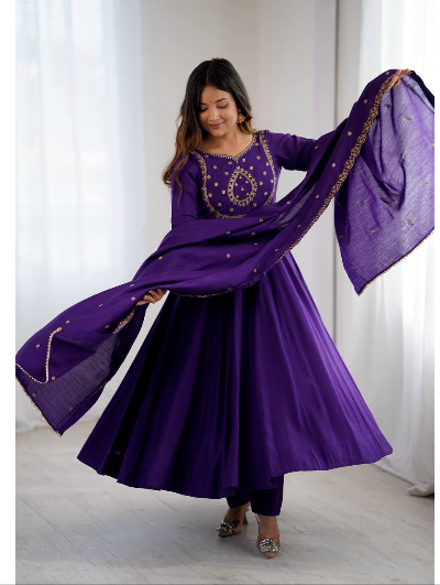 Chanderi Silk Anarkali Gown with Dupatta (2 Pcs)