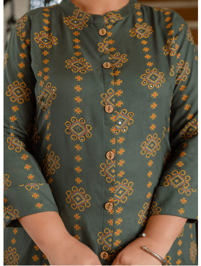 Plus size Green Front Slit Princess Kurti UK Next Day - BONYHUBSALWAR KAMEEZ