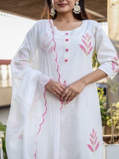 Beautiful White Cotton Embroidery Anarkali Suit - BONYHUBSALWAR KAMEEZ