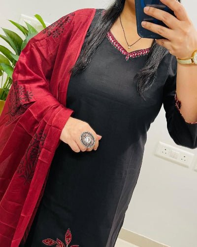 Beautiful Floral Motifs Black Cotton Straight Suit Set - BONYHUBSALWAR KAMEEZ