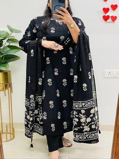 Beautiful Black Cotton printed Straight Suit Set - BONYHUBSALWAR KAMEEZ