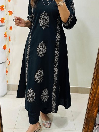 Black Handprint Cotton Straight Suit Set - BONYHUBSALWAR KAMEEZ
