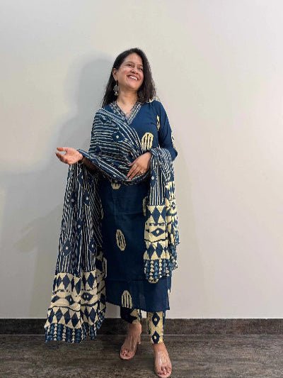 Peacock Blue Printed Cotton Straight Suit Set - BONYHUBSALWAR KAMEEZ