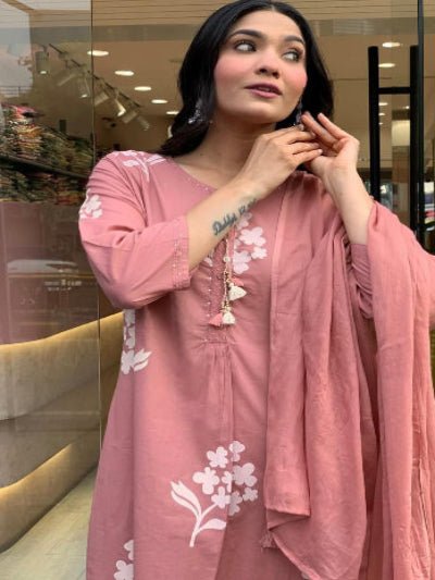 Peach Pink Elegant Embriodey Cotton Straight Suit Set - BONYHUBSALWAR KAMEEZ