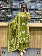 Green Soft Cotton Beautiful A Line Straight Suit Set - BONYHUBSALWAR KAMEEZ