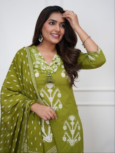 Green Cotton Straight Suit with Malamal Dupatta - BONYHUBSALWAR KAMEEZ