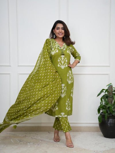Green Cotton Straight Suit with Malamal Dupatta - BONYHUBSALWAR KAMEEZ