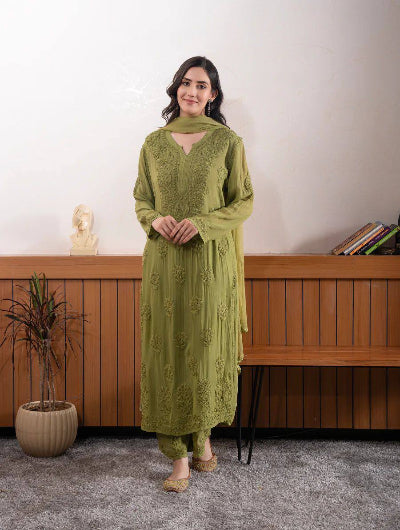 Lucknowi Chikankari Georgette Straight Suit Set