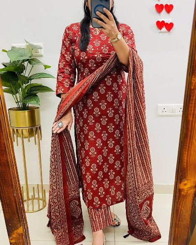 Elegant Red Printed Cotton Straight Suit Set - BONYHUBSALWAR KAMEEZ