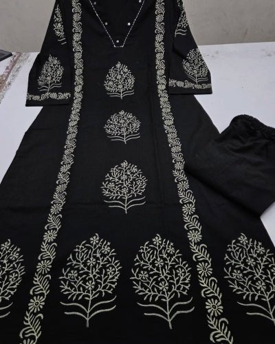 Black Handprint Cotton Straight Suit Set - BONYHUBSALWAR KAMEEZ