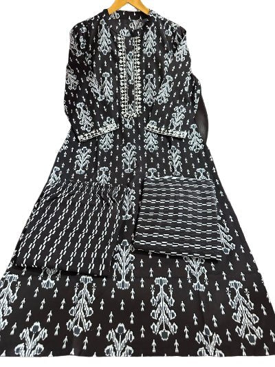 Black Trendy Printed Cotton Straight Suit Set - BONYHUBSALWAR KAMEEZ