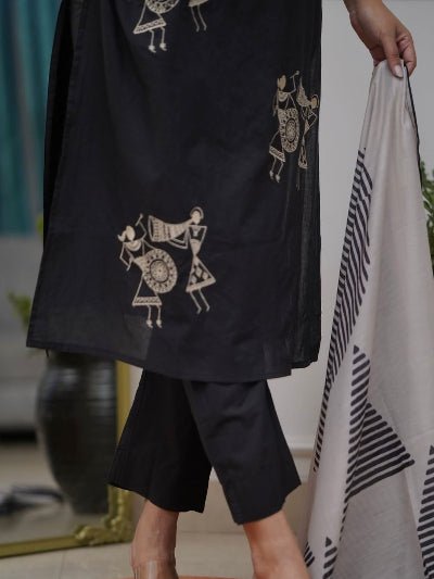 Black Elegant Zari Embroidery Cotton Straight Suit Set - BONYHUBSALWAR KAMEEZ