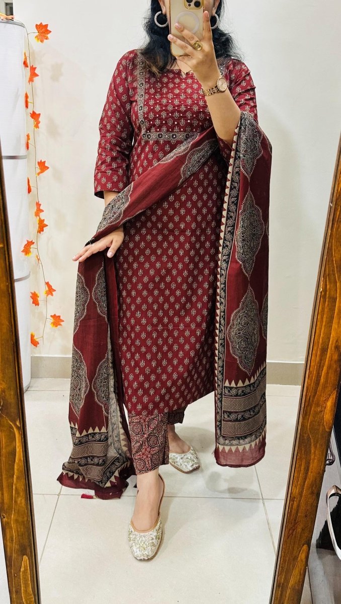 Rusty Red Embroidery Azrak Cotton Straight Suit Set - BONYHUBSALWAR KAMEEZ