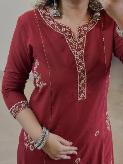 Rusty Red Embroidery Pure Cotton Straight Suit Set - BONYHUBSALWAR KAMEEZ