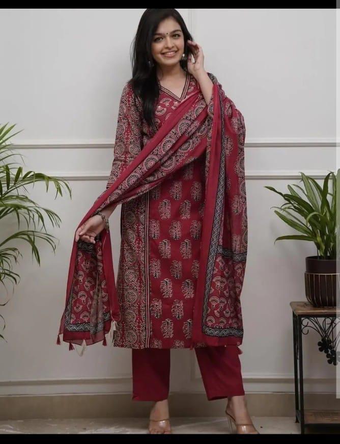 Royal Red MulMul Pure Cotton Straight Suit Set - BONYHUBSALWAR KAMEEZ