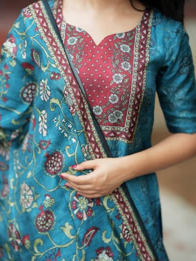 Blue & Red Silk Blend Printed Straight Suit Set - BONYHUBSALWAR KAMEEZ