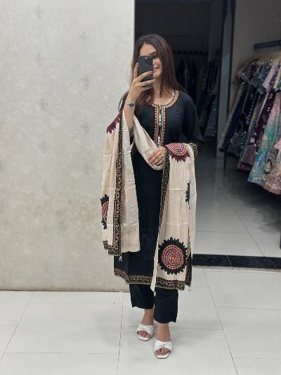 Black Beautiful Embroidery Pure Cotton Straight Suit - BONYHUBSALWAR KAMEEZ