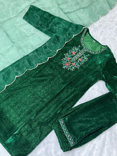 Rich Bottle Green Thread Embroidery Velvet Straight Suit - BONYHUBSALWAR KAMEEZ