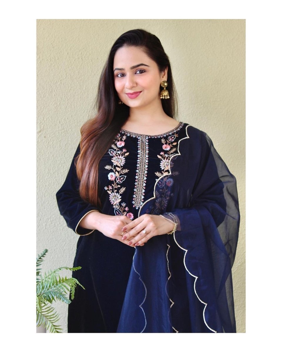 Rich Navy Blue Thread Embroidery Velvet Straight Suit - BONYHUBSALWAR KAMEEZ