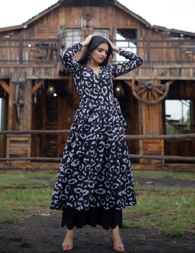 Black Celestial Bloom Georgette Anarkali Palazzo Set Of 2 - BONYHUBSALWAR KAMEEZ