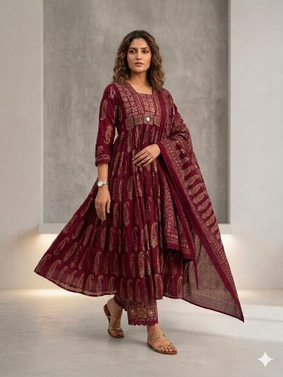 Burgandy Women&