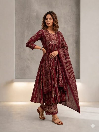 Burgandy Women&