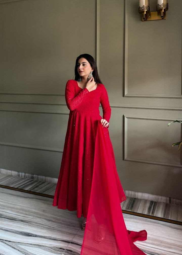 Chikankari Lucknowi Georgette Anarkali Suit-Black &amp; Red - BONYHUBSALWAR KAMEEZ