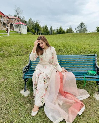 Creamy Blush Floral Georgette Farshi Suit Set - BONYHUBSALWAR KAMEEZ