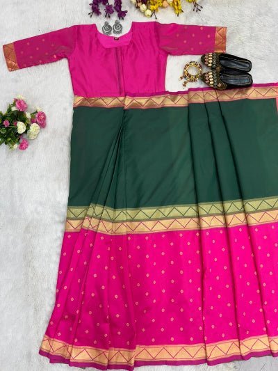 Dark Green &amp; Pink Silk Jacquard Zip &amp; Go 10 Sec Saree Gown - BONYHUBSAREE