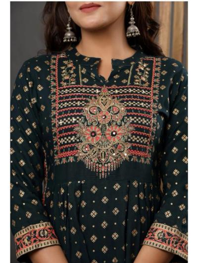 Dark Green Rayon Embroidered Salwar Suit (Set of 3) - BONYHUBSALWAR KAMEEZ