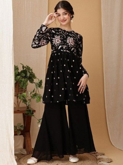 Girls' Black Embroidered Kurta | Floral Print Dupatta Set - BONYHUBLehangas